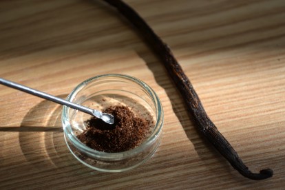 Authenticity testing of vanilla flavors: Alignment between source material, claims and regulation
